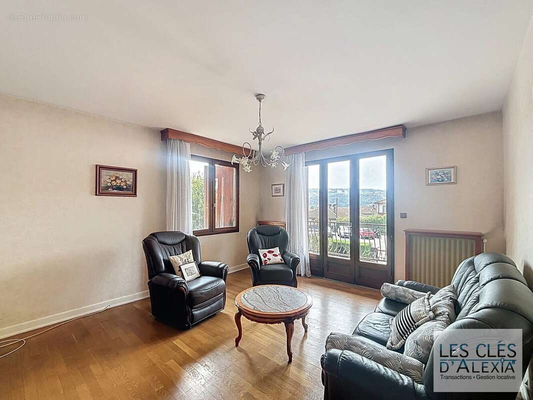 Maison à CHASSE-SUR-RHONE