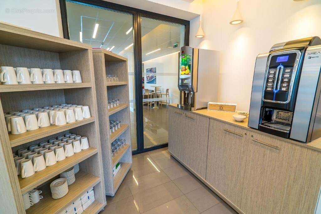 INVESTISSEMENT LOCATIF  CHOISY LE ROI  Résidence  All Suites Appart Hôtel - 7.44 % de rentabilité - photo 8
