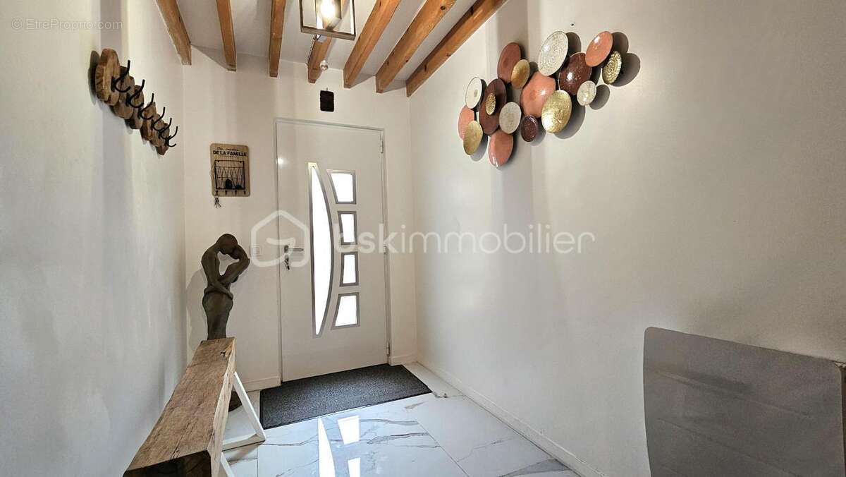 Maison à QUINCY-VOISINS