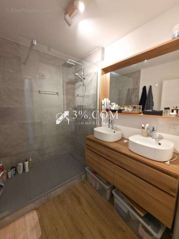 Appartement à LA MADELEINE