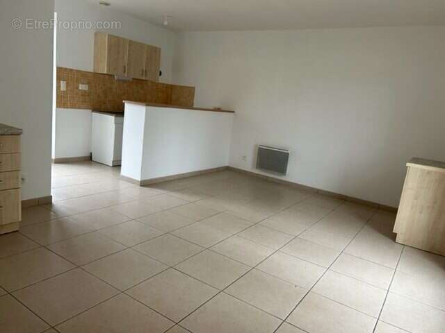 Appartement à LA POUEZE