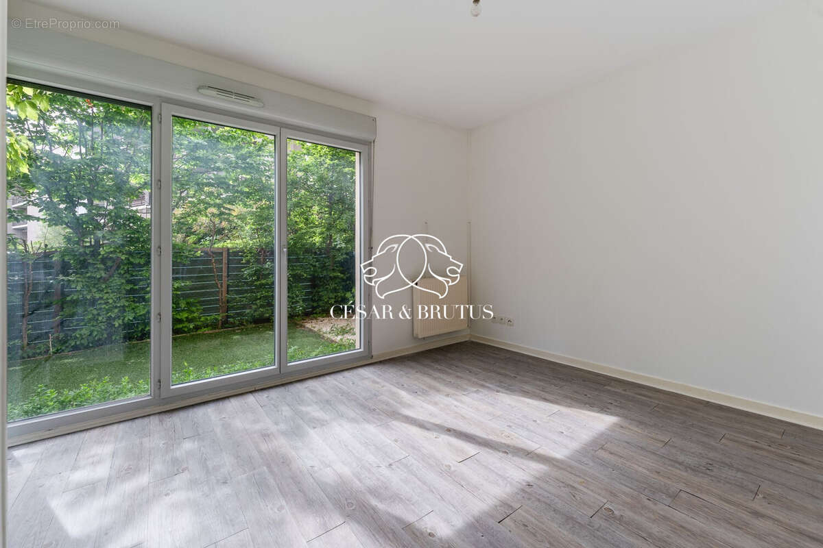 Appartement à VAULX-EN-VELIN