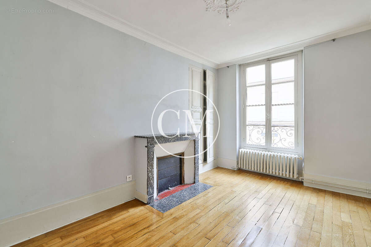 Appartement à VERSAILLES