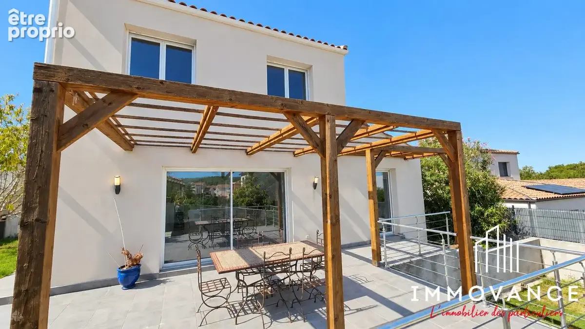 Maison 134 m² à Fabregues  - photo 2