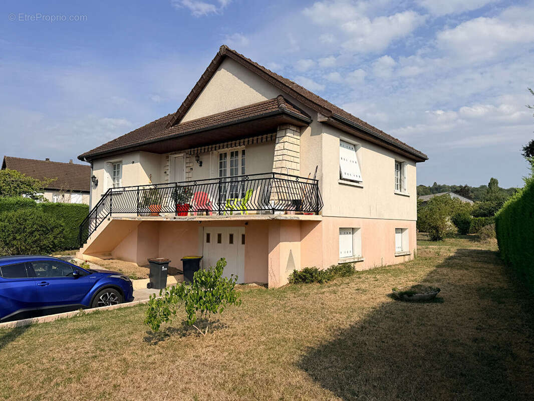 POUGUES LES EAUX, agréable pavillon élevé sur sous sol - photo 6