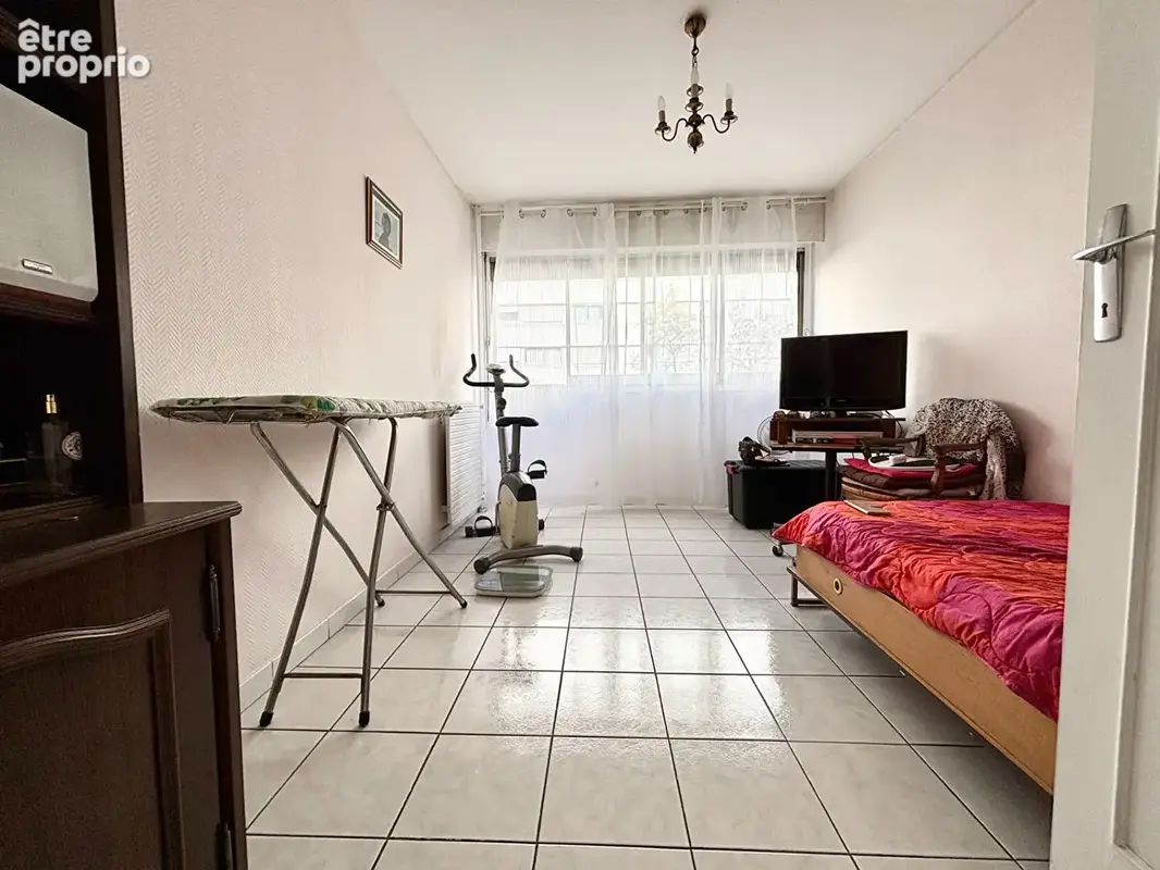 Appartement T4 de 86 m2 Secteur Les Chartreux - photo 11