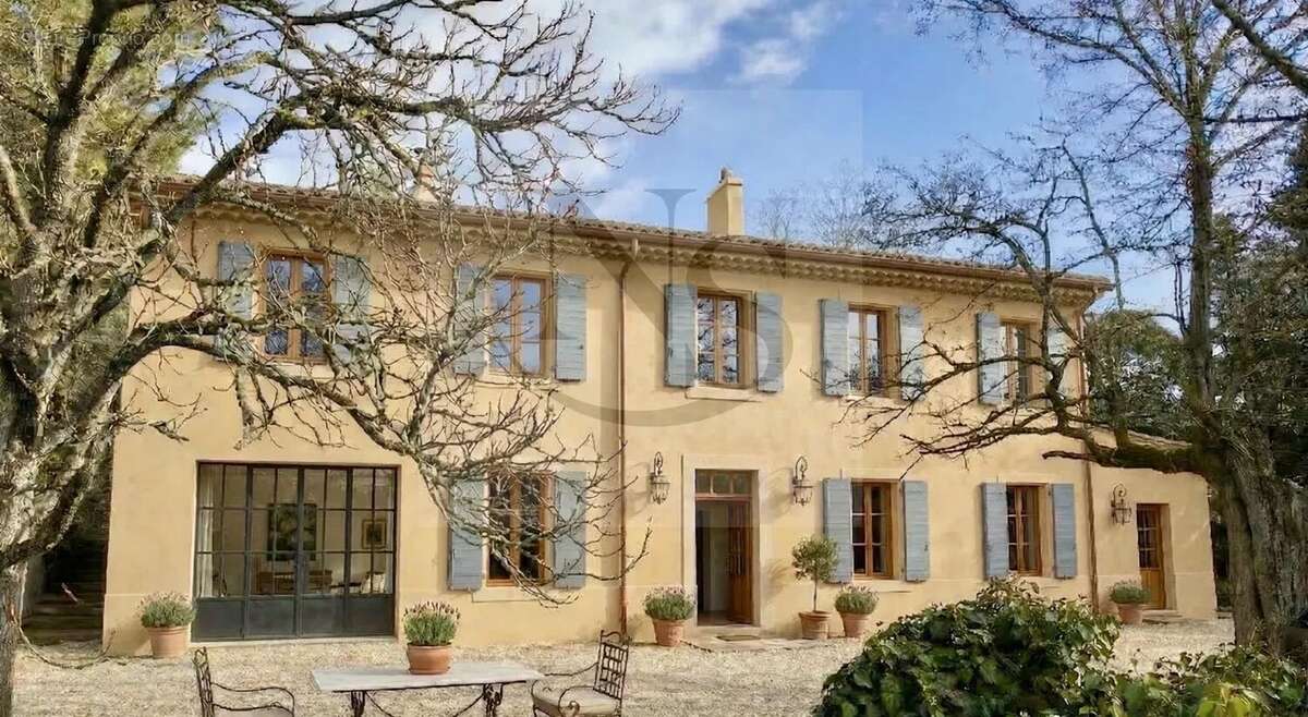 Maison à AIX-EN-PROVENCE