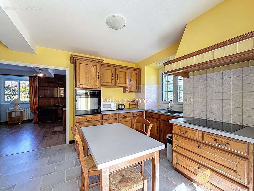 Maison à TOCANE-SAINT-APRE