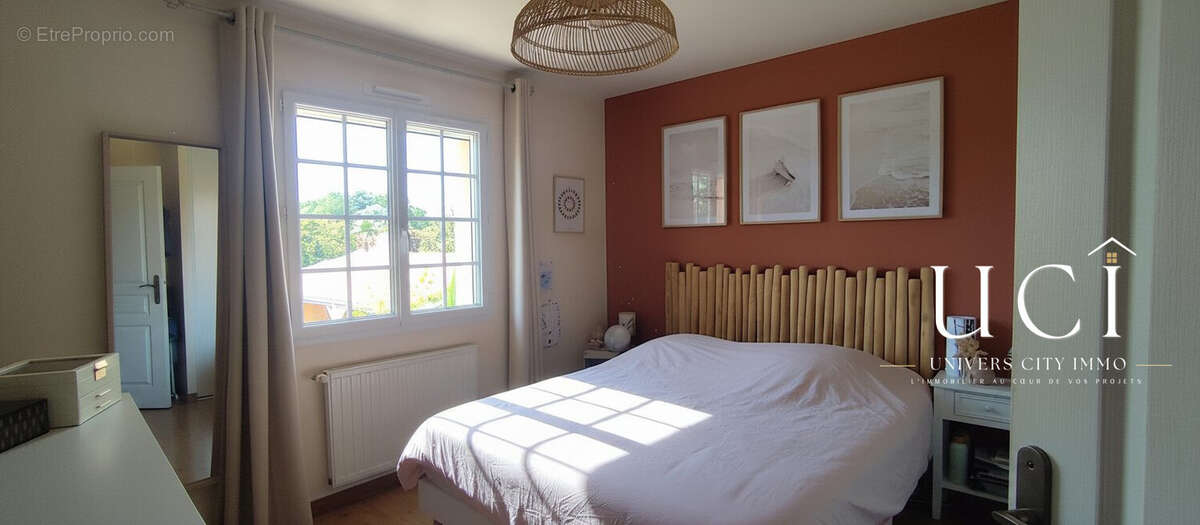 Maison 190 m² à Bouaye  - photo 8