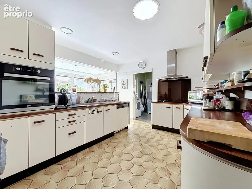 Maison 218 m² à Isigny-Sur-Mer  - photo 7