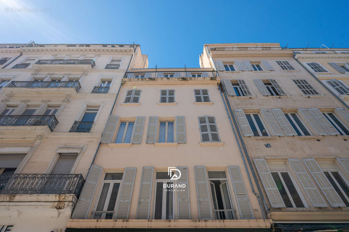 Commerce à MARSEILLE-6E