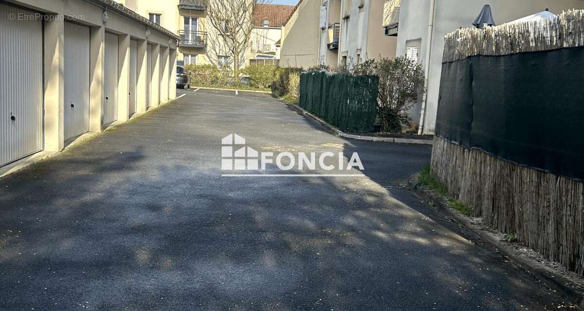 Appartement à VILLENOY