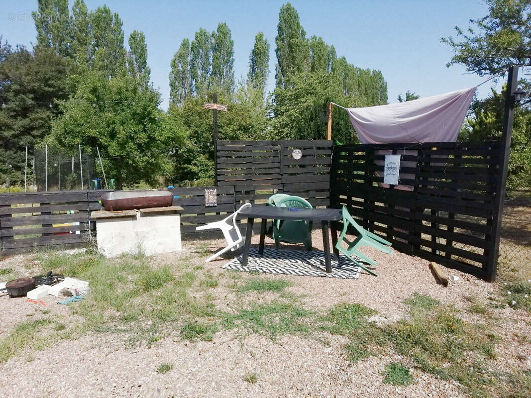 Nevers pavillon t.5  124 m2 hab. sur 1472 m2 - photo 8