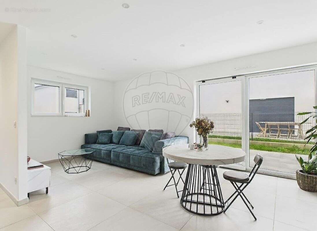 Maison à HAUCOURT-MOULAINE