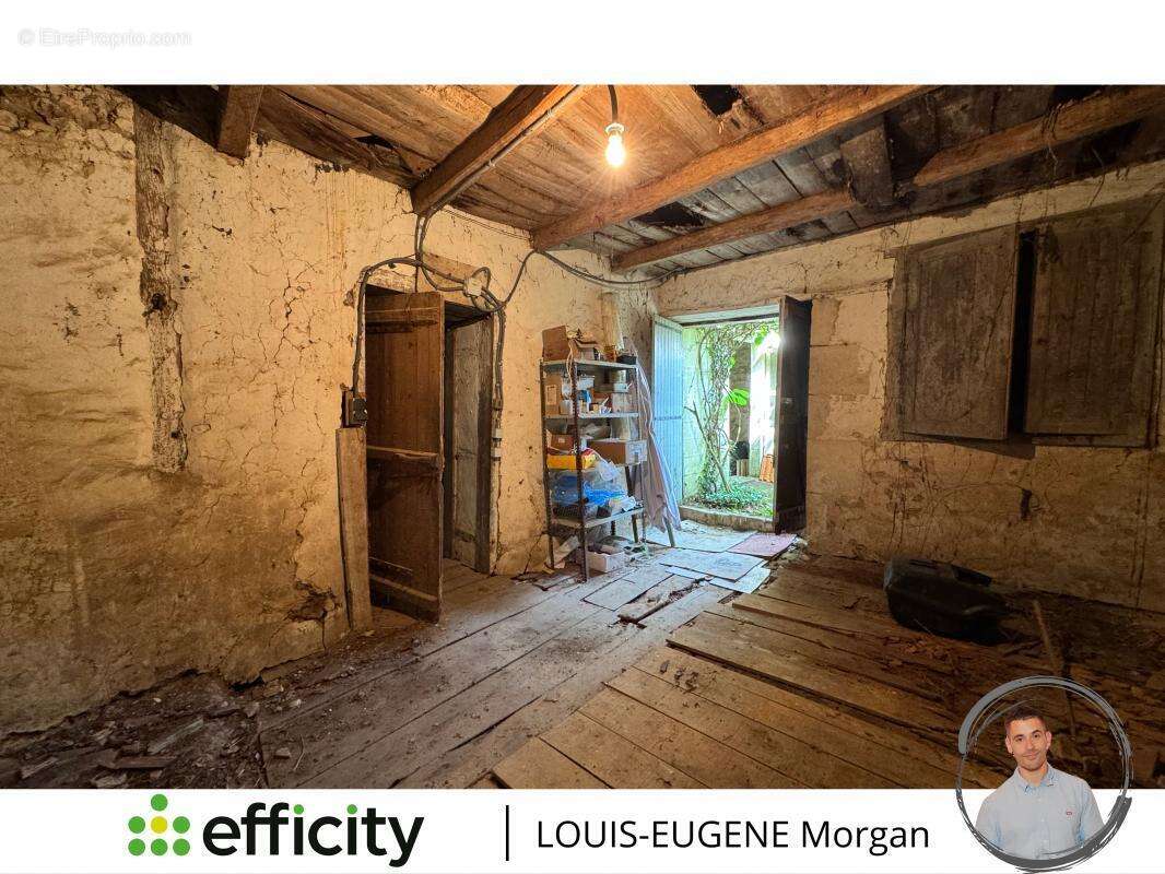 Maison à SAINT-ROMAIN