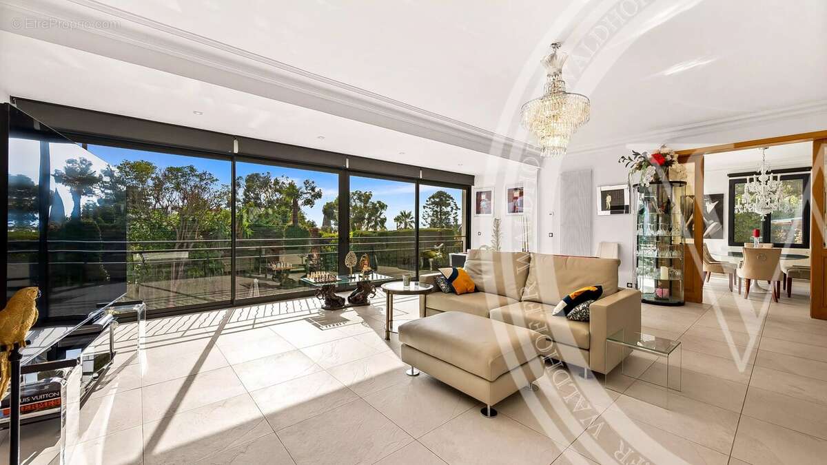 Maison à CANNES