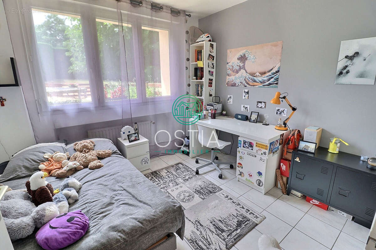 Appartement St Paul En Jarez 5 pièce(s) 112 m2 - photo 7