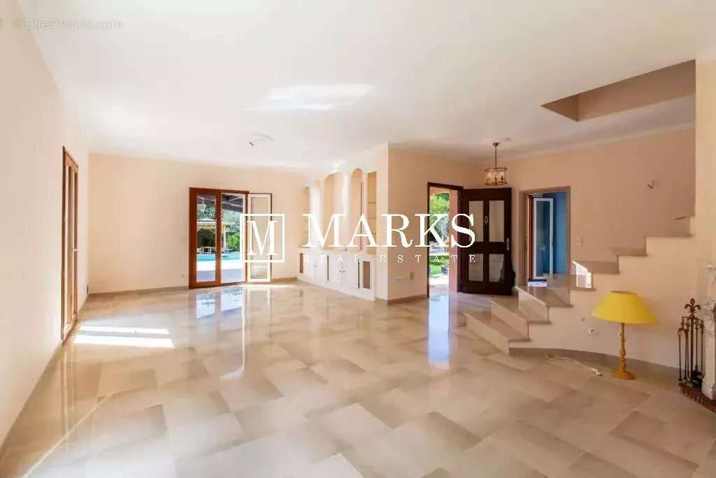 Maison à VILLEFRANCHE-SUR-MER