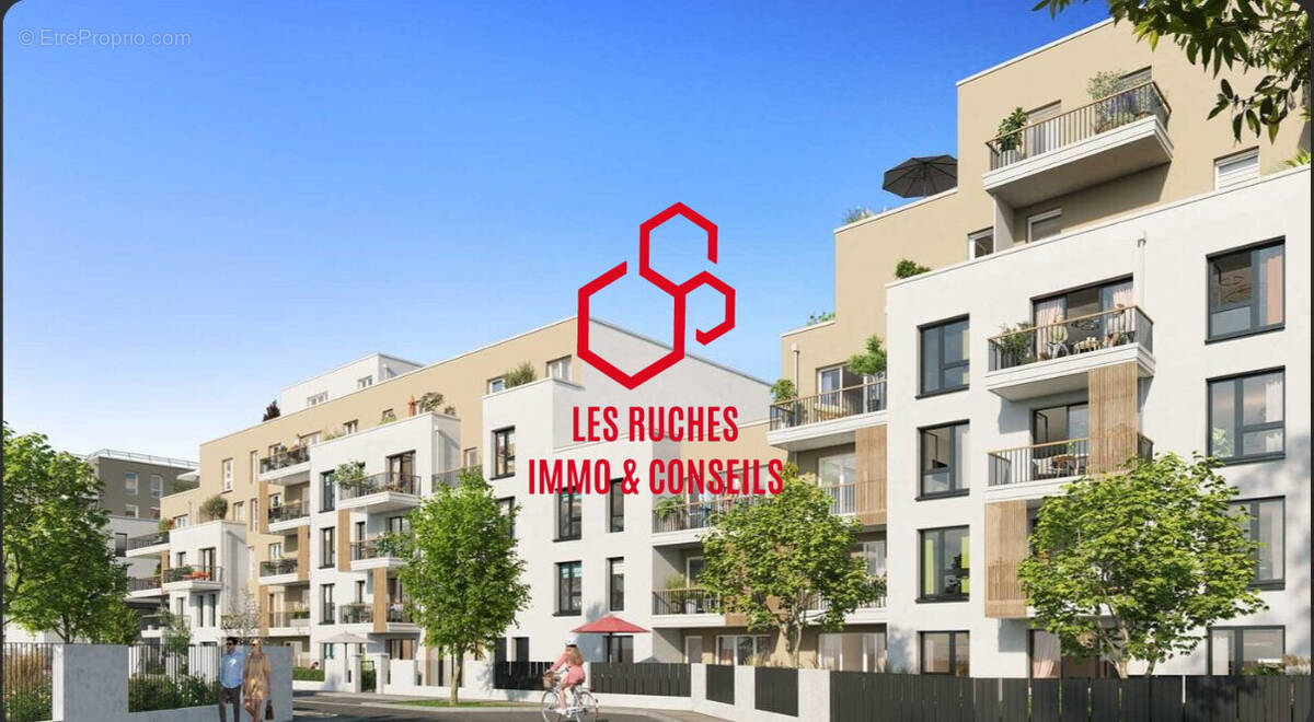 Appartement à TORCY