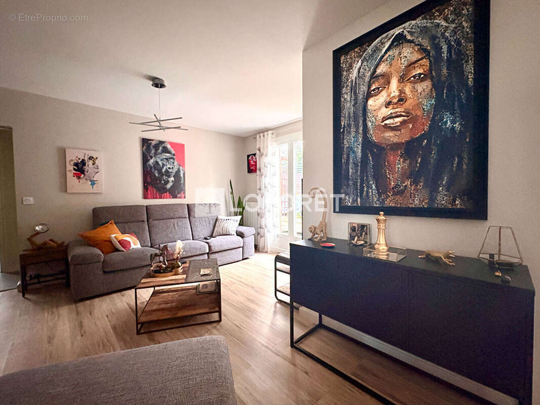 Maison à MESCHERS-SUR-GIRONDE