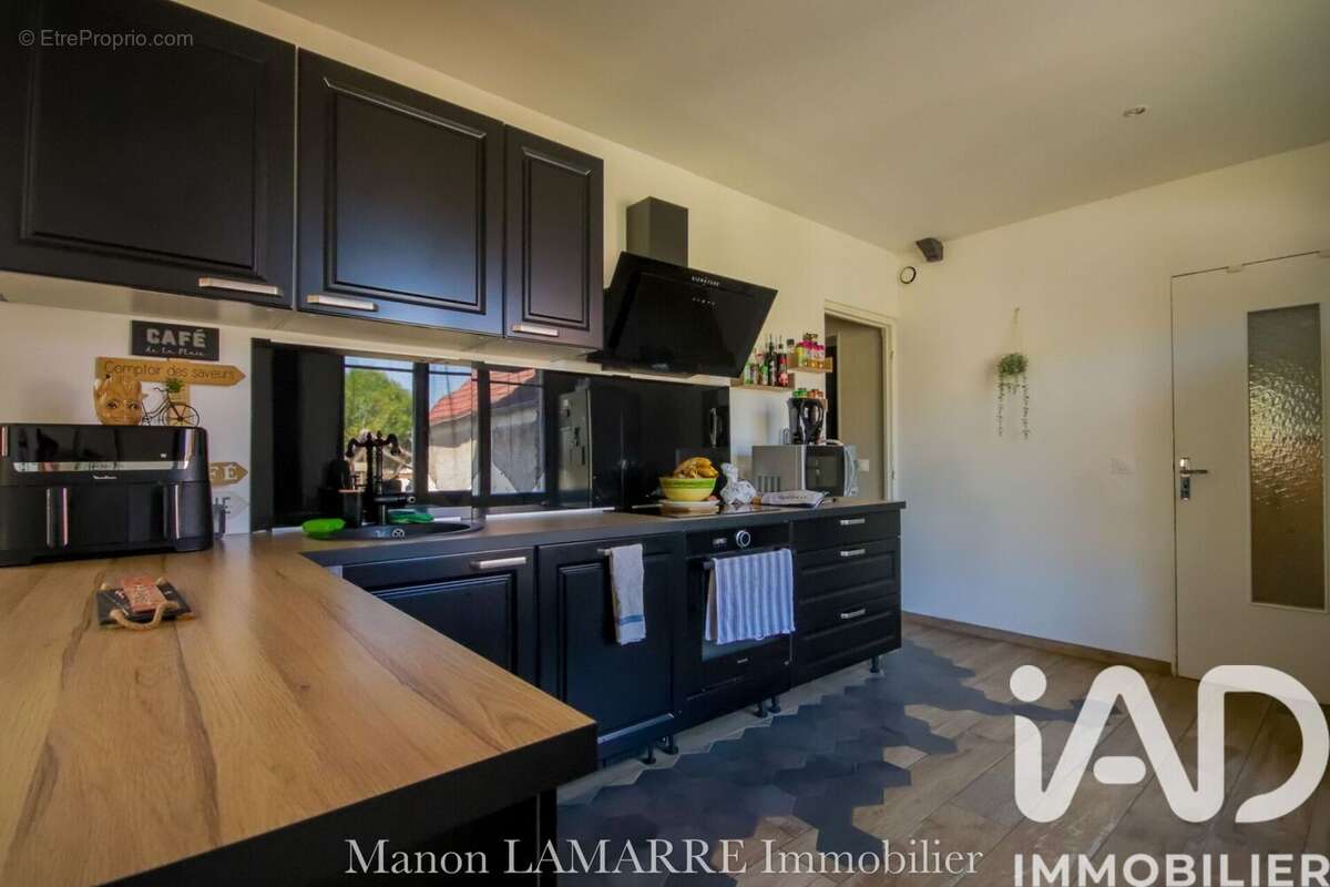 Photo 4 - Maison à VETHEUIL