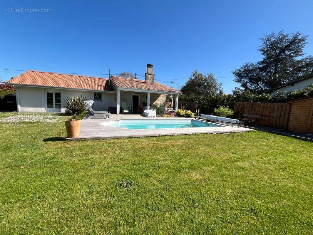 Maison à SAINT-LOUBES