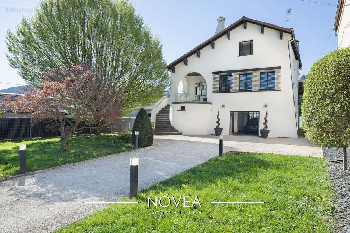 Maison à SAINT-CHAMOND