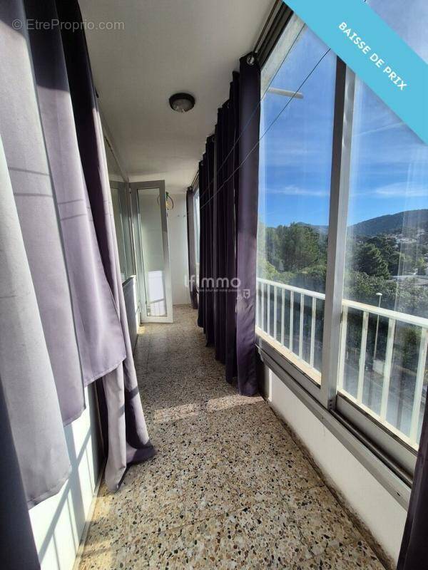 Appartement à MARSEILLE-9E