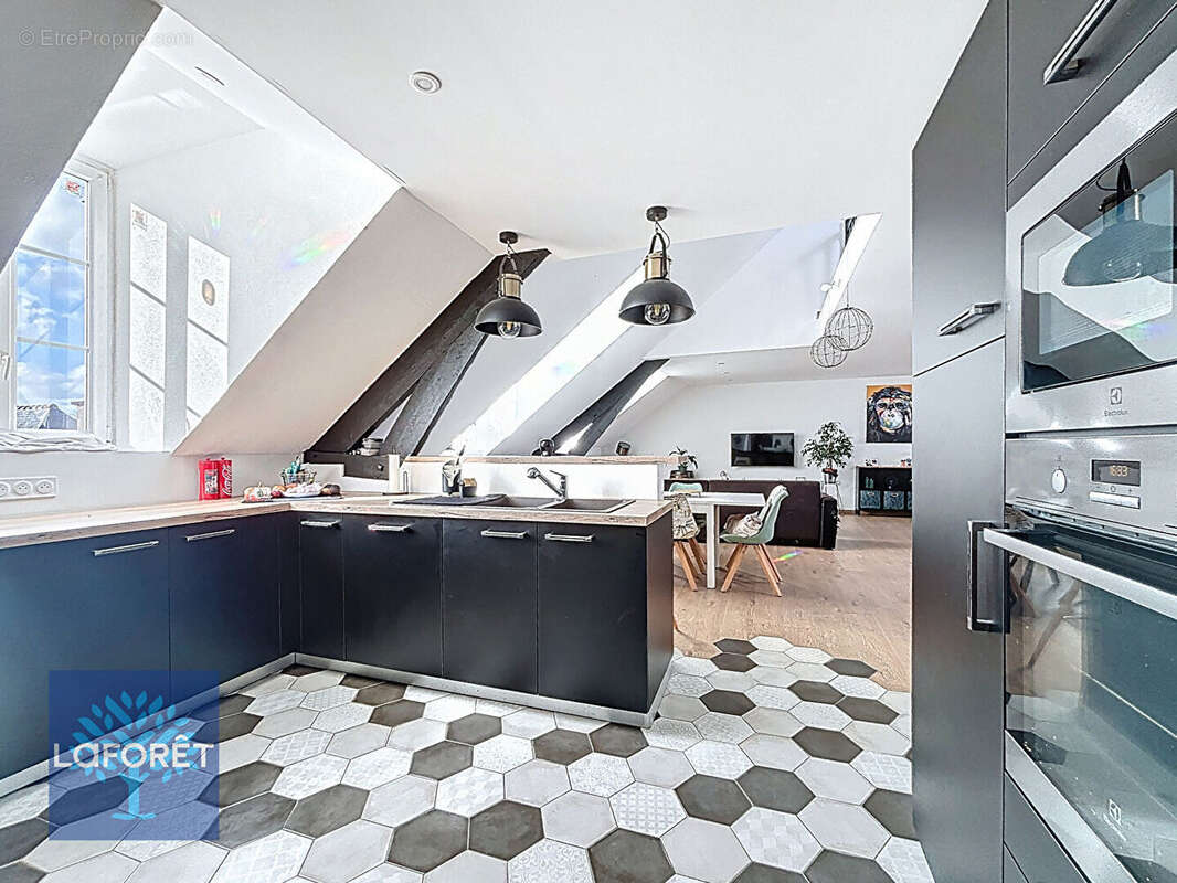 Appartement à FOUGERES