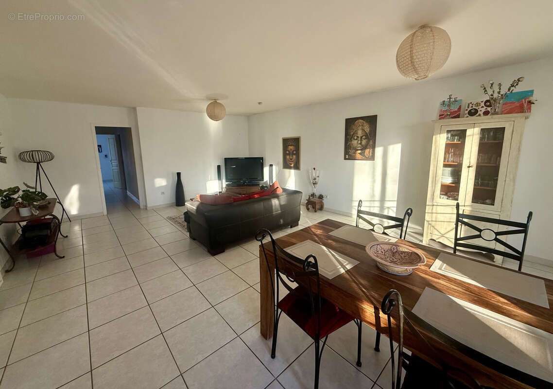 Appartement à AIGUES-MORTES