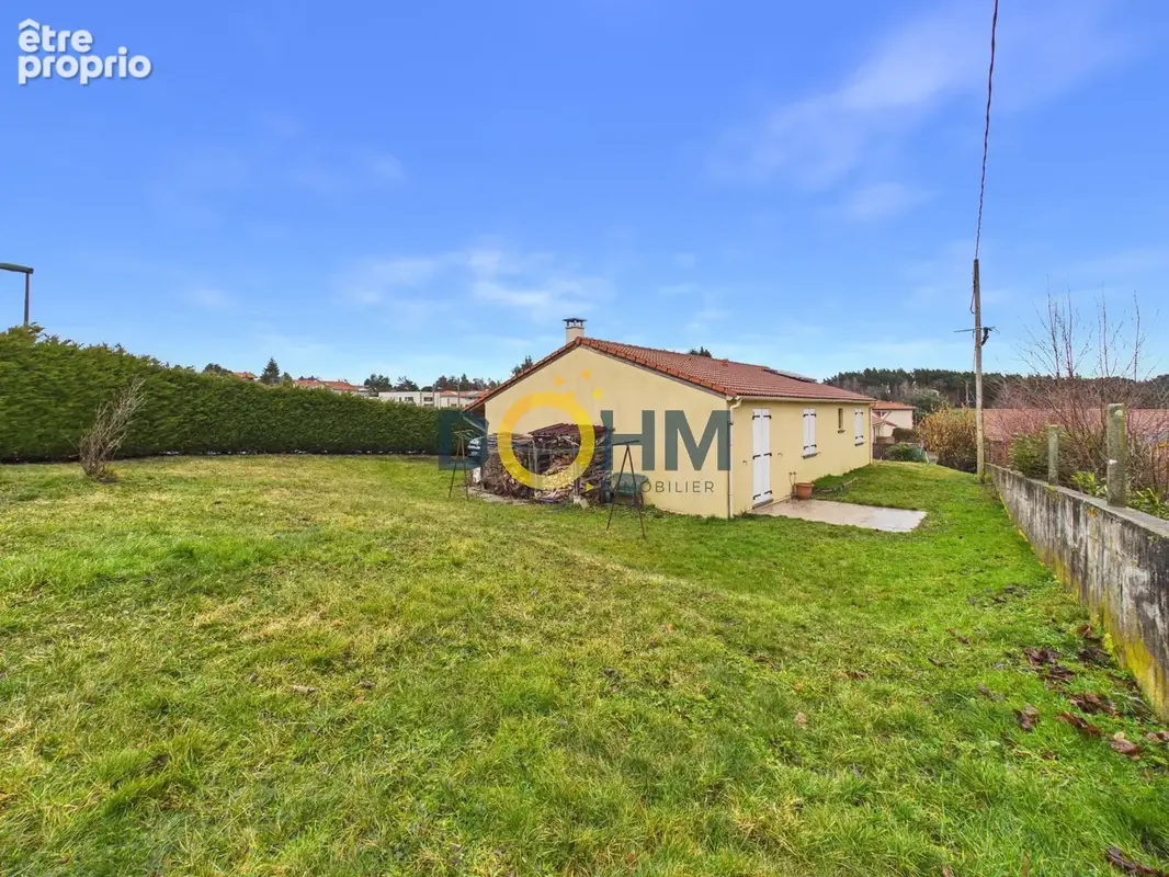 Maison de plain-pied   Sainte-Sigolène   90 m2 sur 700 m2 de terrain   EXCLUSIVITÉ - photo 7