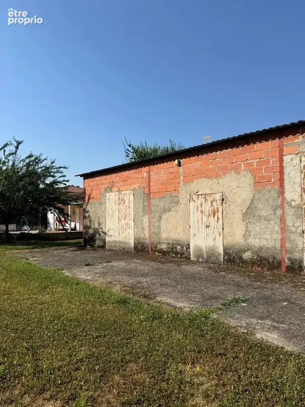 Hangar 150m² St Sulpice - photo 1