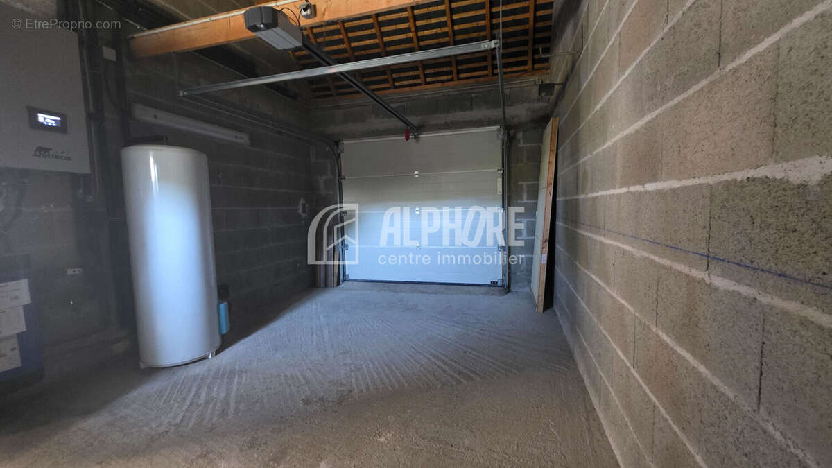 Maison contemporaine sous le signe de la lumière et du confort - 5 pièces - Saint-André-des-Eaux - photo 16