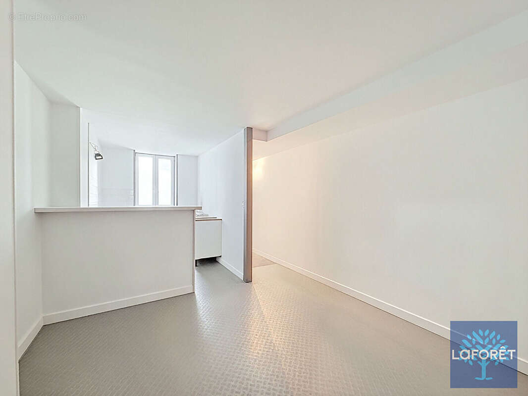 Immeuble centre-ville Denain 140 m² - photo 11