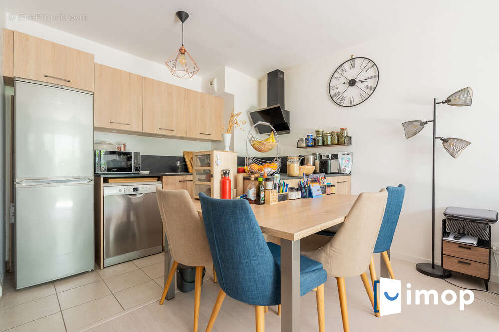 Appartement à ROSNY-SOUS-BOIS