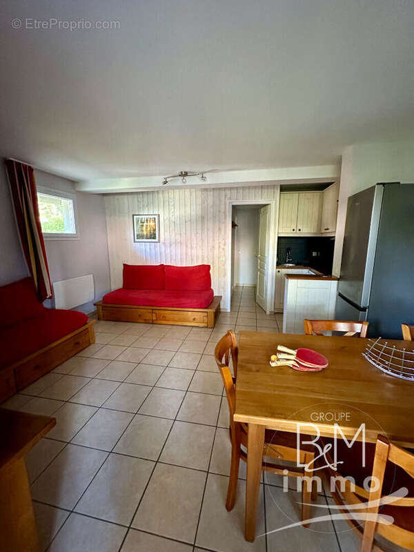 Appartement à MOLIETS-ET-MAA
