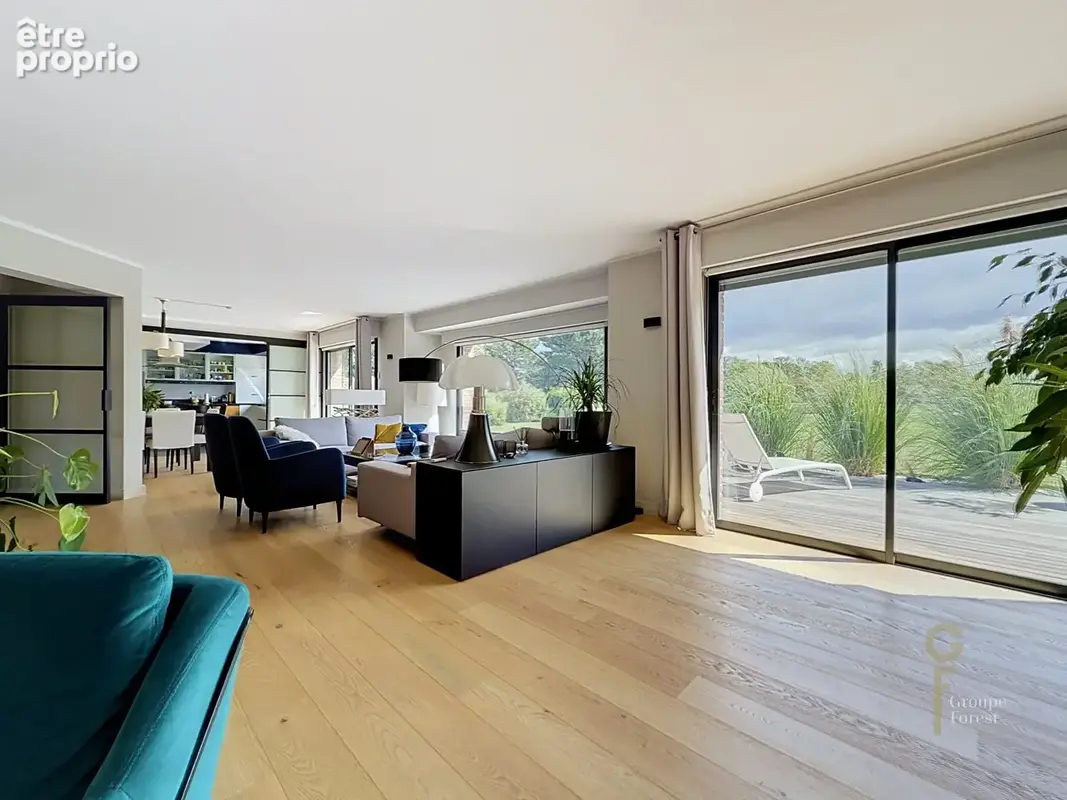 Maison 6 pièces 240 m² à vendre à Wambrechies (59118) - photo 3