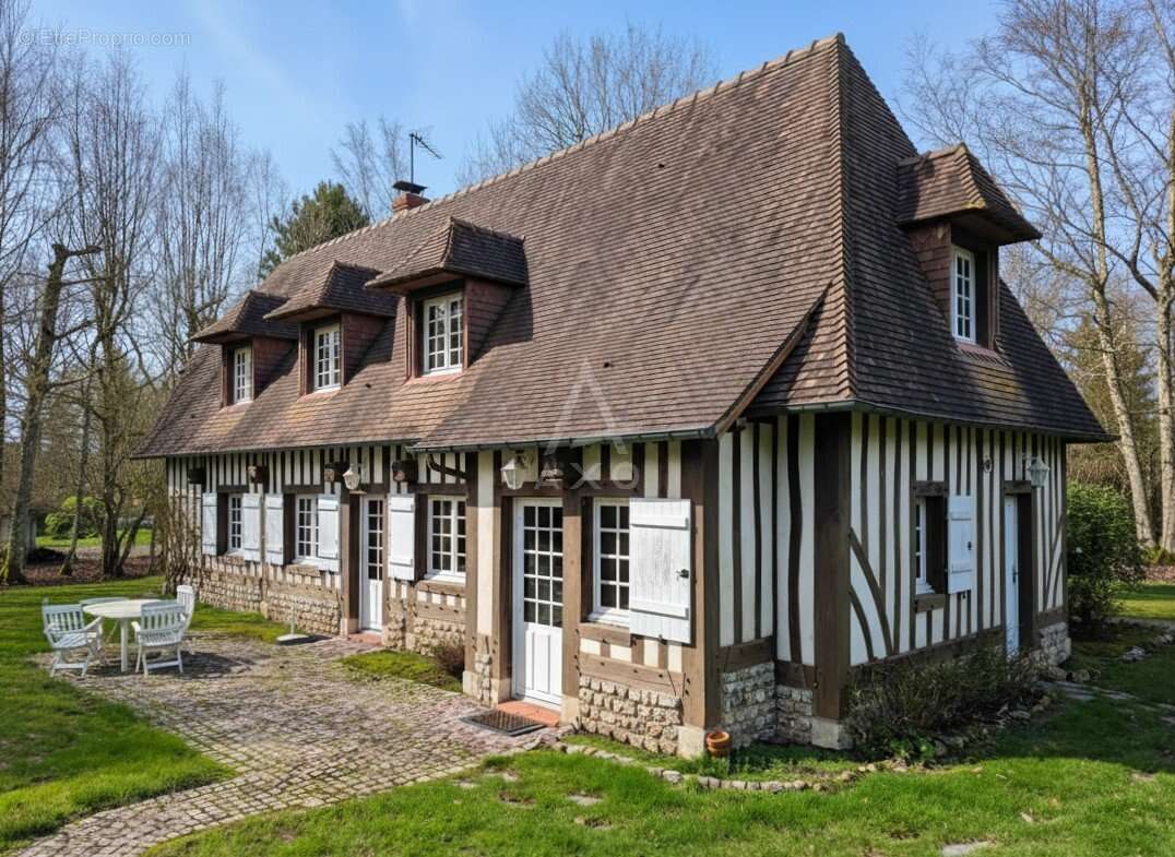 Maison à PONT-L'EVEQUE
