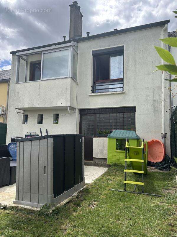 Maison 89 m² à Chelles  - photo 4