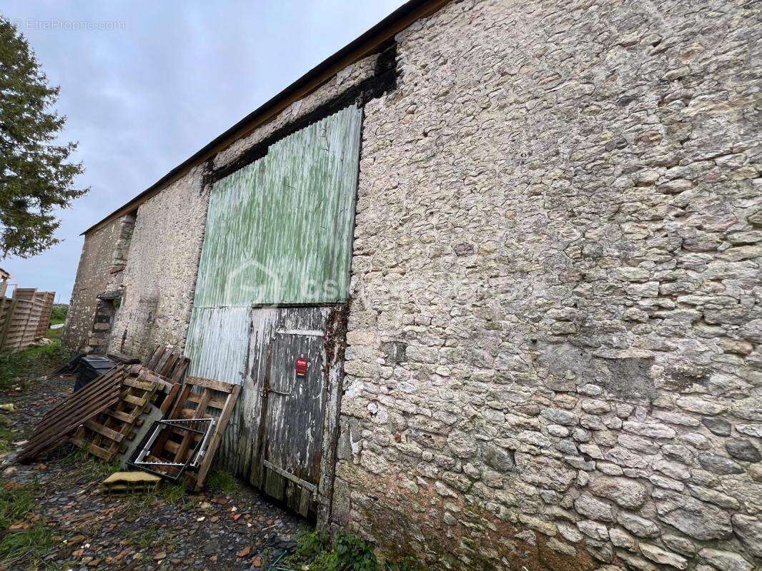 Maison à ANGERVILLE