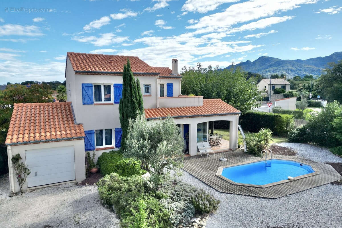 Maison à LAROQUE-DES-ALBERES