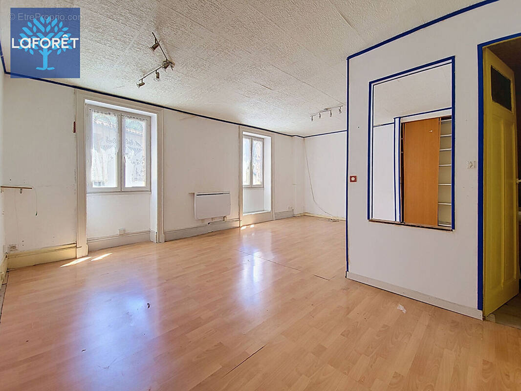 Appartement à BRIGNAIS