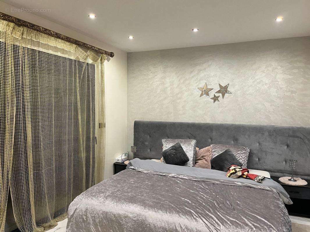 Maison 167 m² 5 chambres et garage ARVEYRES - photo 10