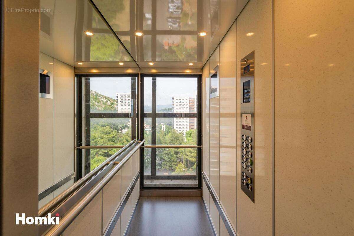 Appartement à MARSEILLE-10E