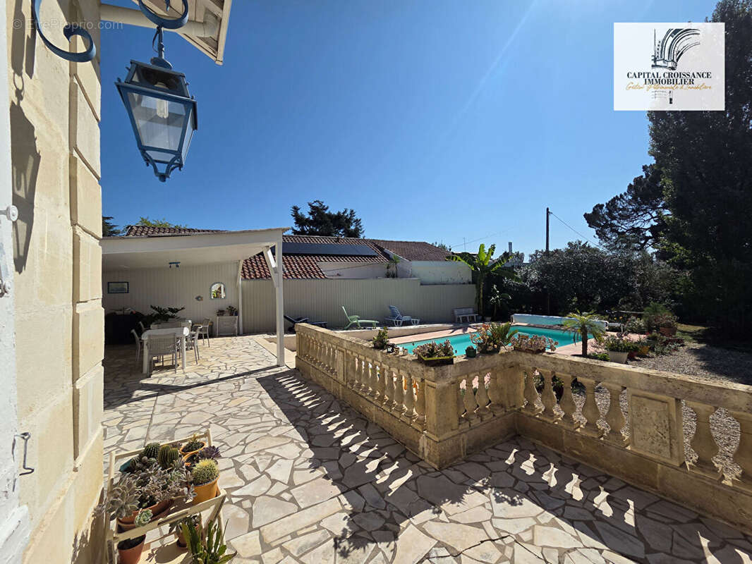 Maison à VILLENAVE-D'ORNON