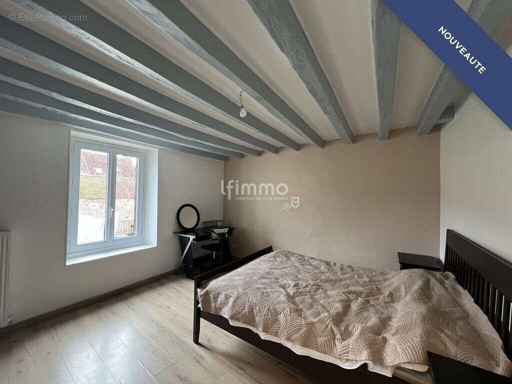 Maison à JOUY-SUR-MORIN