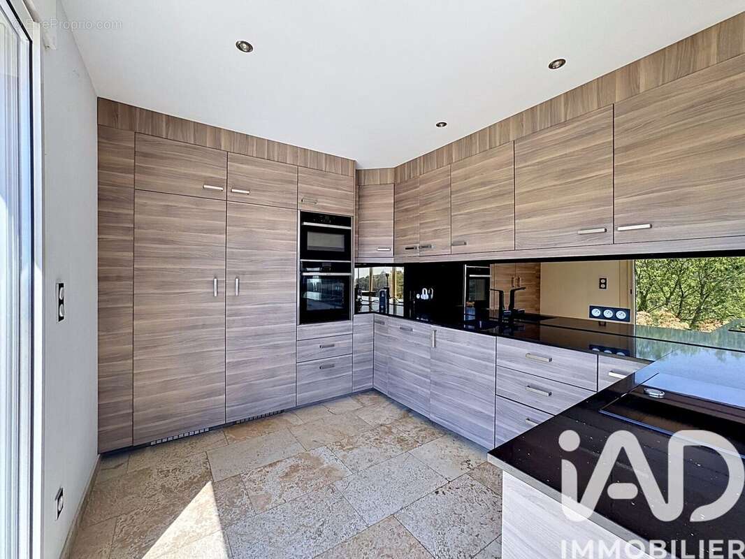 Maison 138 m² à Nice  - photo 8