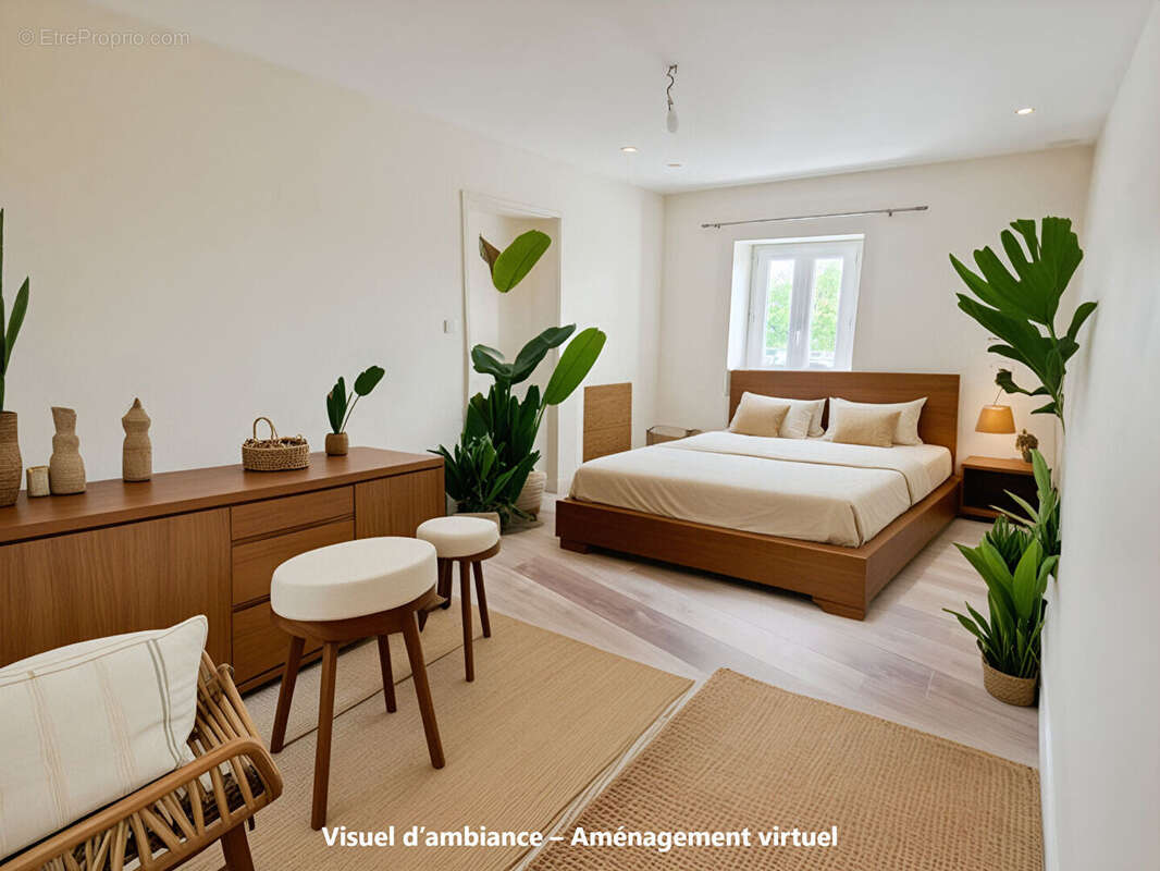 Maison à LA CHAUSSAIRE