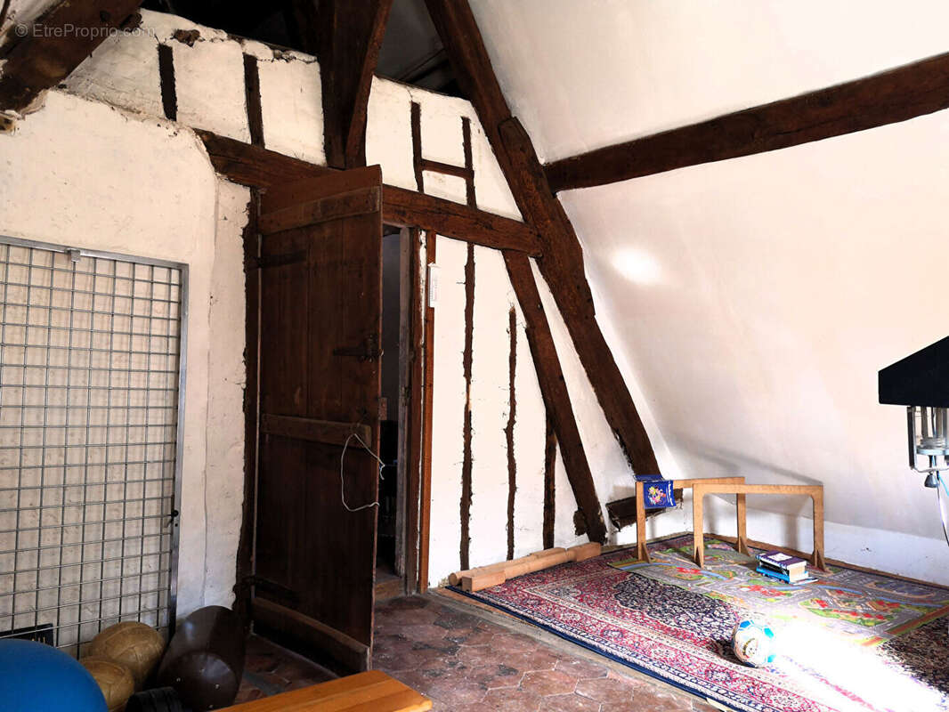 Maison à COURVILLE-SUR-EURE