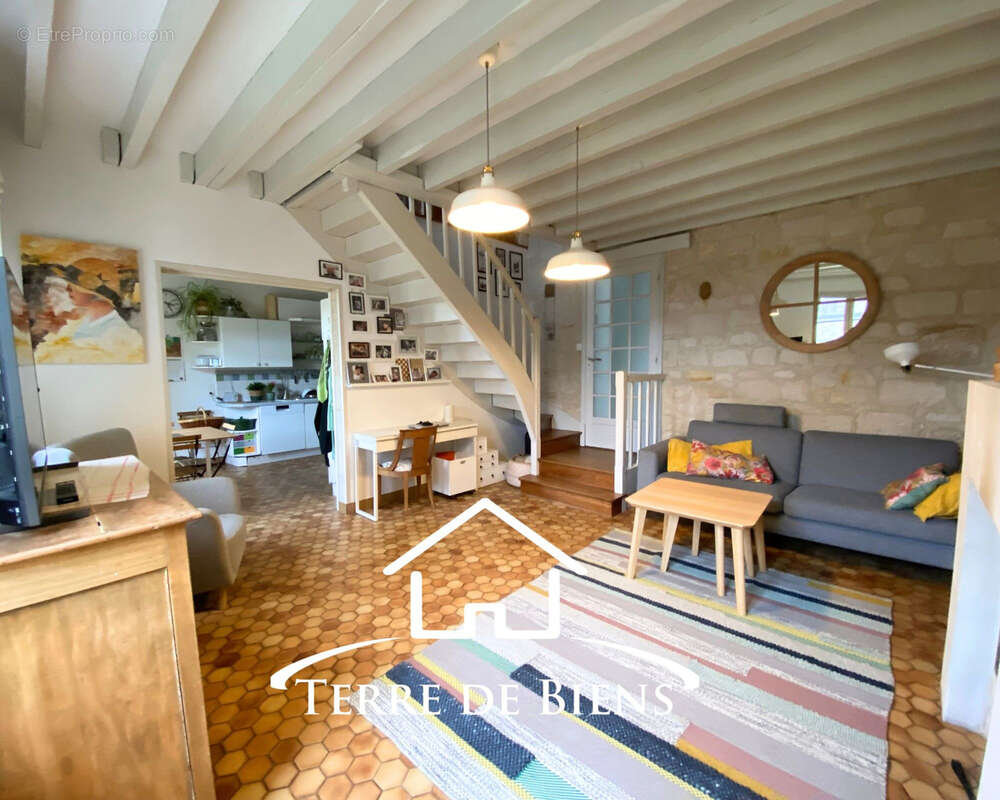 Maison à CUISY-EN-ALMONT